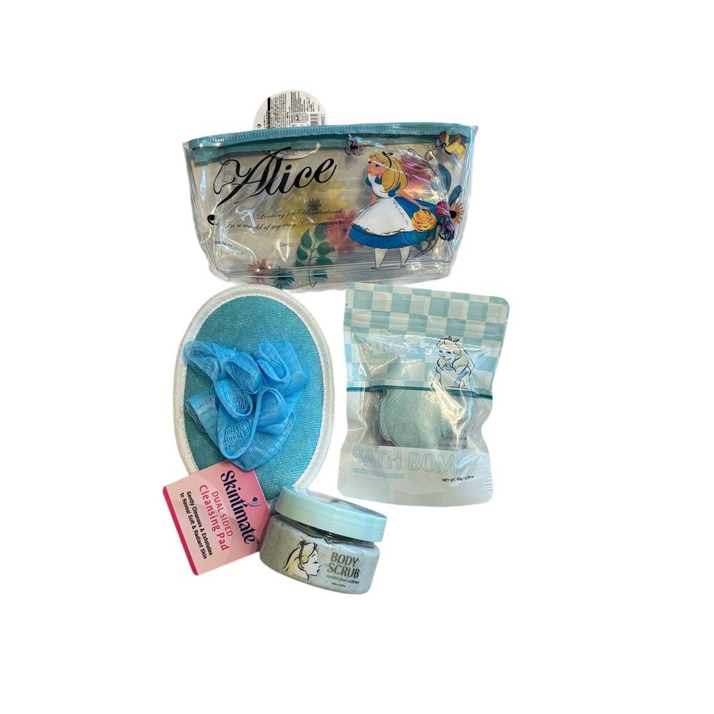 Disney Alice in Wonderland cosmetic case with bath sponge body scrub & bath bomb